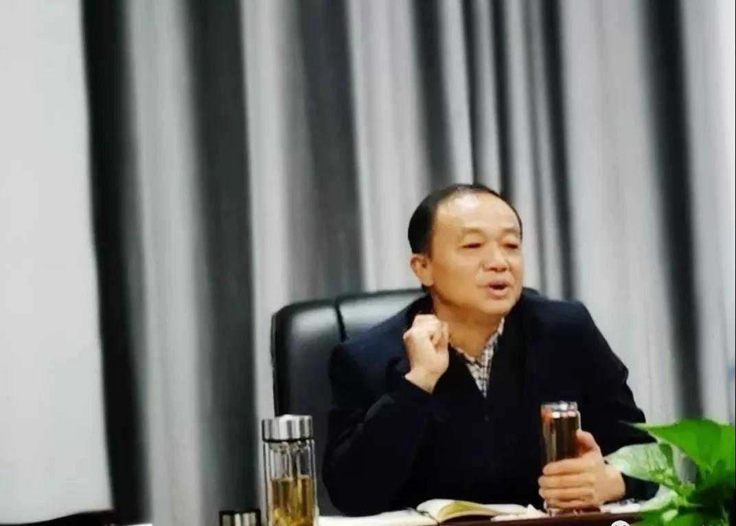 【主题教育进行时】鄱阳卫校：狠抓关键举措 深化主题教育
