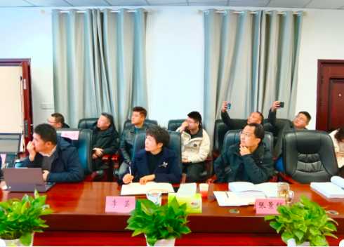鄱阳职业学院（筹）信息化项目设计优化评估论证会顺利召开